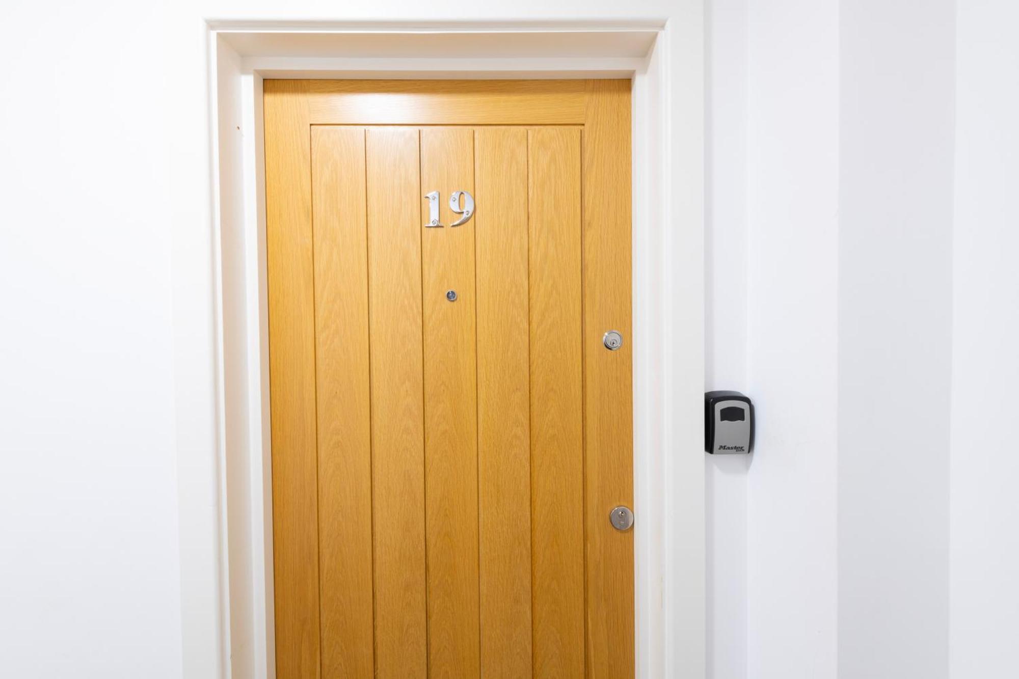 Centralised Abbey Yard By Prescott Apartments Abingdon-on-Thames Ngoại thất bức ảnh